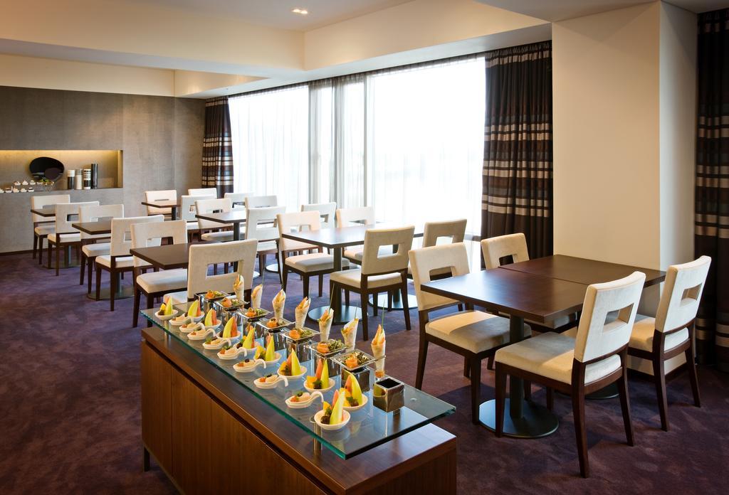 Ramada Plaza By Wyndham Suwon Hotel Kültér fotó